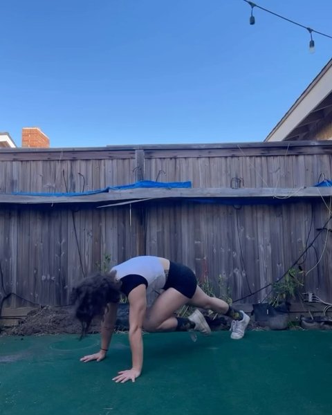 Thumbnail of p-cyrkoqby3wt-ac8eb0c6a4924450 6