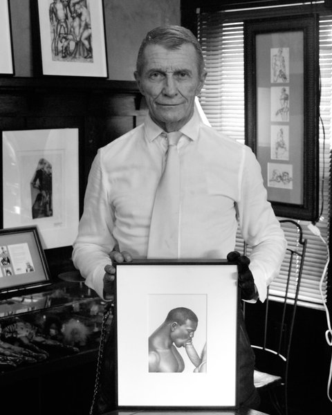 Thumbnail of 8q-lydtno-ad141c5ca9b841d3 3