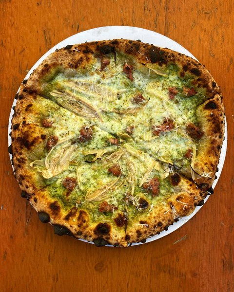 Thumbnail of p-c4rrwegpvvq-ad24284ff6e04d49 0