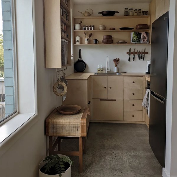 Thumbnail of cfa-fzwltcm-af2c101300ab484e 0