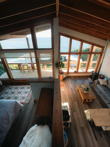 Thumbnail of p-dmktm8pivgs-af72c54dd2a944d9 0