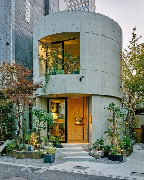 Thumbnail of www-instagram-com-p-dqo5pb3jrba 9