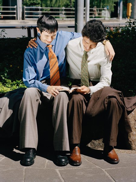 Thumbnail of p-dp1earpew2u-b112914b106b4656 0