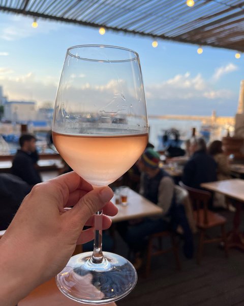 Thumbnail of p-crsmwtzgwda-b2de9c423aa7430d 9