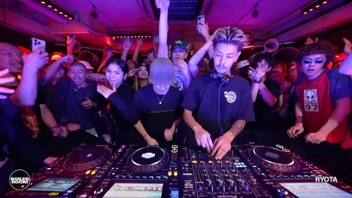 Thumbnail of p-c2elbbkyc6p-b30fd5b3fcdf45a5 0