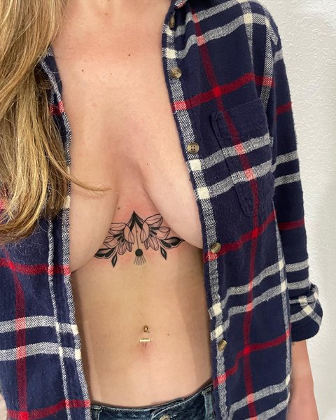 Thumbnail of c-71y8jrjpv-b32a052e59f84006 3