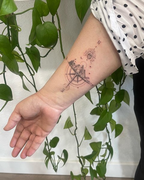 Thumbnail of c-71y8jrjpv-b32a052e59f84006 4