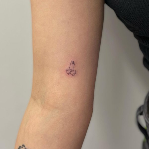 Thumbnail of p-cbdeoqzl5iq-b416bc14d4eb4d9e 1