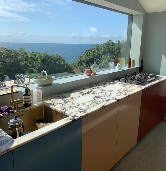 Thumbnail of p-b0vme9nd8j0-b4aa2bcb2e444689 0