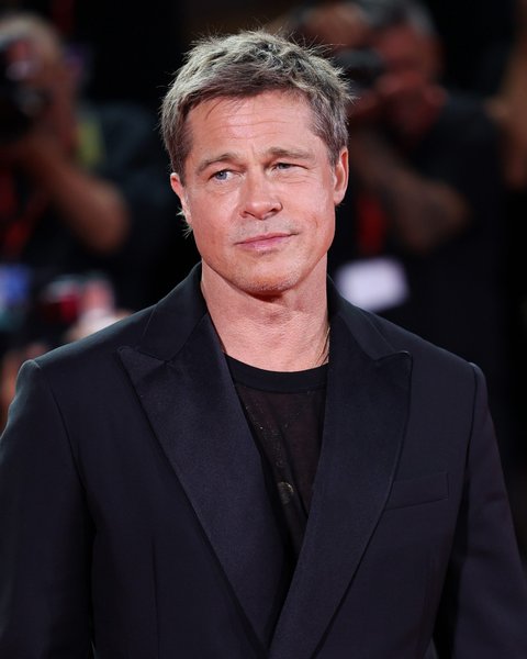 Thumbnail of c-a7r64n2vz-b5d4cc79f66943b9 2