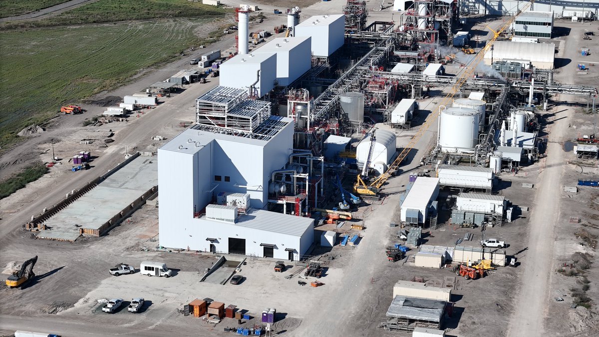 Thumbnail of www-x-com-joetegtmeyer-status-1977052269418868778-b824c4f4ef9e48b5