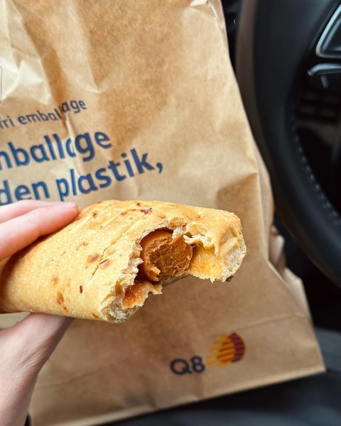 Thumbnail of c2-gk4vmqss-b9e845214e734638 1