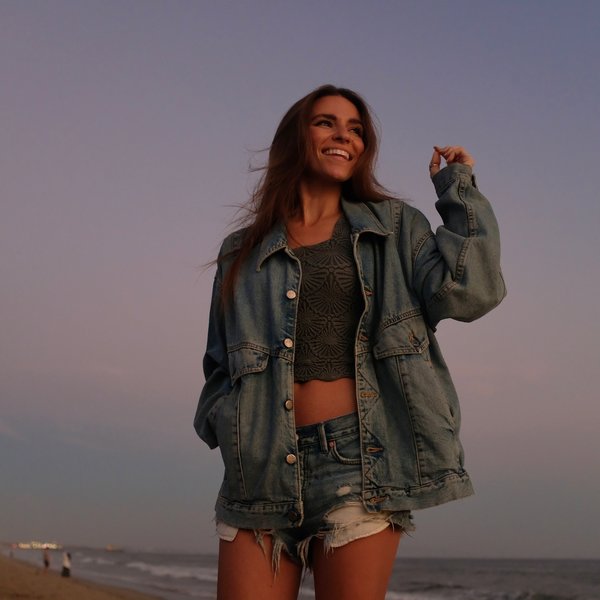 Thumbnail of p-daohk5ev0s-bacb4a5025574f22 0