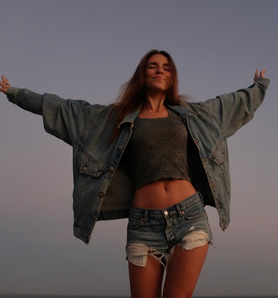 Thumbnail of p-daohk5ev0s-bacb4a5025574f22 11