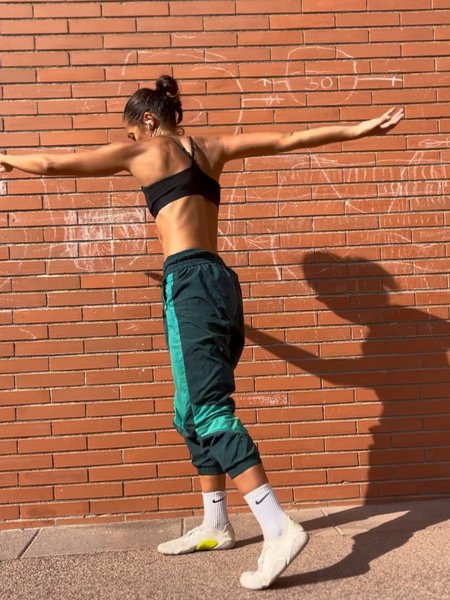 Thumbnail of p-dqebnf8do0i-badc3f74c4734b57 4