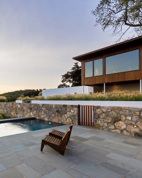 Thumbnail of p-dbbpx1foy4k-bb66053218bd4dfc 1