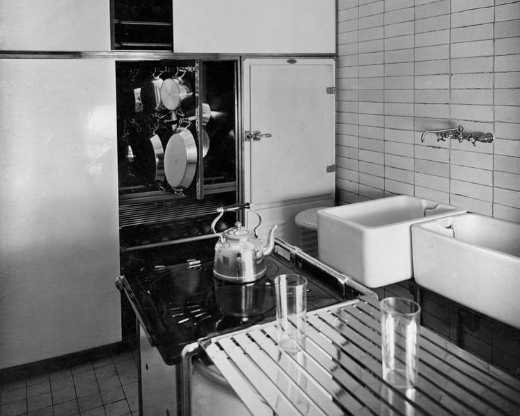 Thumbnail of p-divvxwuo9zq-be87c81e64504624 10