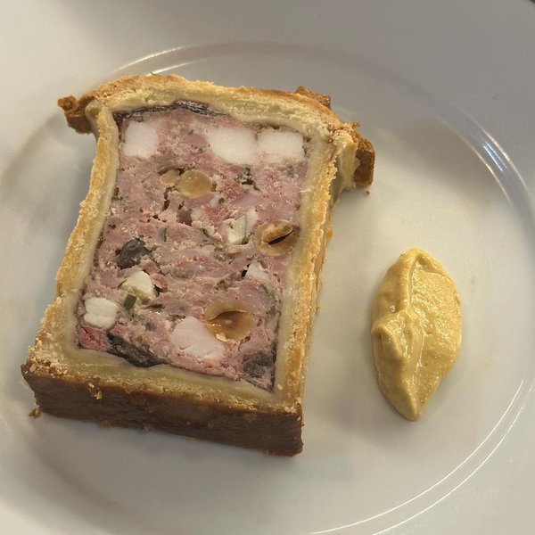 Thumbnail of p-c9fksbdiqmq-bec375ca656e47c3 2