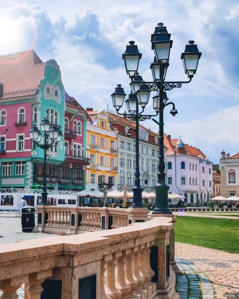 Thumbnail of p-crvowdhiyil-bf5d2911de8545ef 0