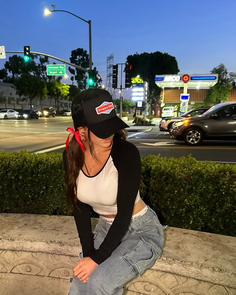 Thumbnail of p-c8aivsjyuoi-bf9ad9adafe2455d 5