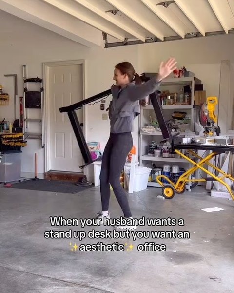 Thumbnail of dea-f4isuuz-bfa9f20af39443f7 5