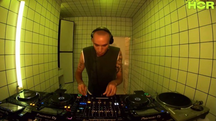 Thumbnail of p-cg9mhvhasym-bfc23a58f68d4755 4