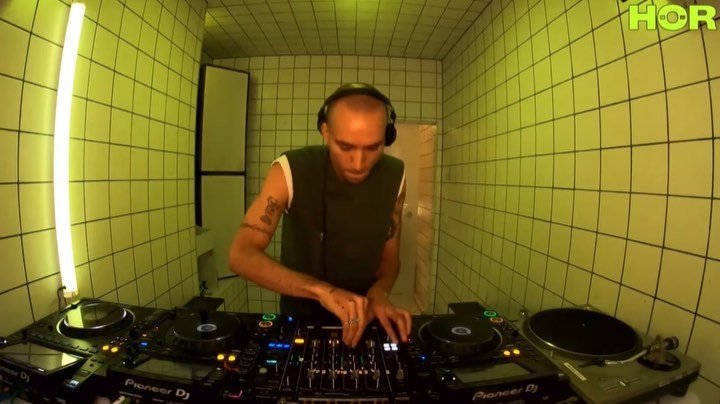 Thumbnail of p-cg9mhvhasym-bfc23a58f68d4755 8