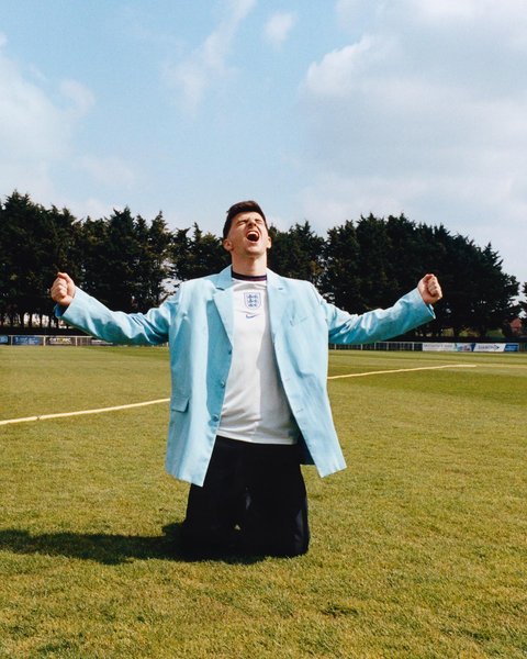 Thumbnail of p-cqdnyk4g6mf-c047b457aeed4032 0