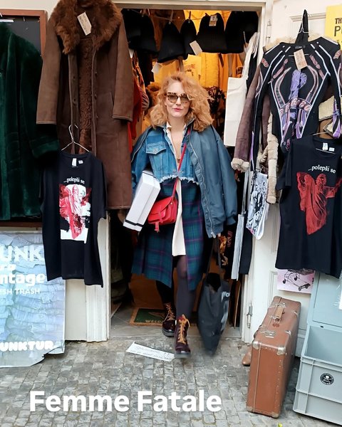 Thumbnail of p-djrbjo8gxq1-c0da3f0f72684e7b 0