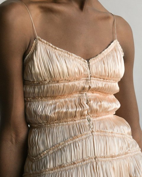 Thumbnail of p-cu4qzrar57f-c11c845fe61948ae 1