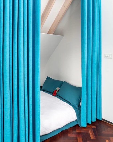 Thumbnail of p-cyr0iskvbop-c24fffb7b6fb4db8 5