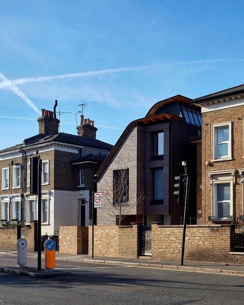 Thumbnail of p-cyr0iskvbop-c24fffb7b6fb4db8 9