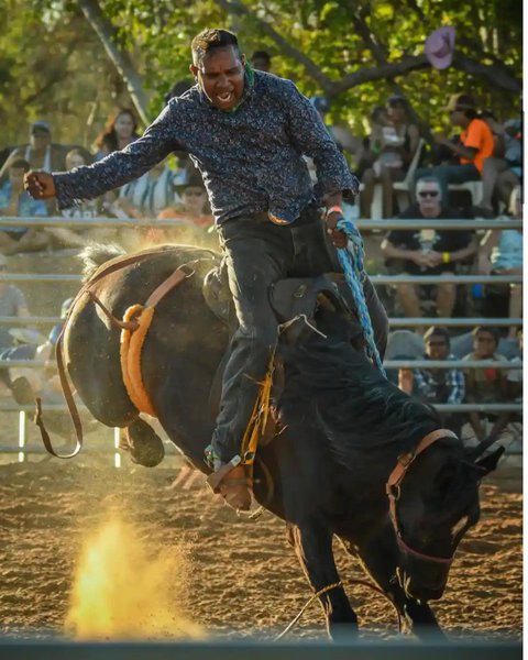 Thumbnail of p-cz07wl4hvc2-c3aa44512d694152 3