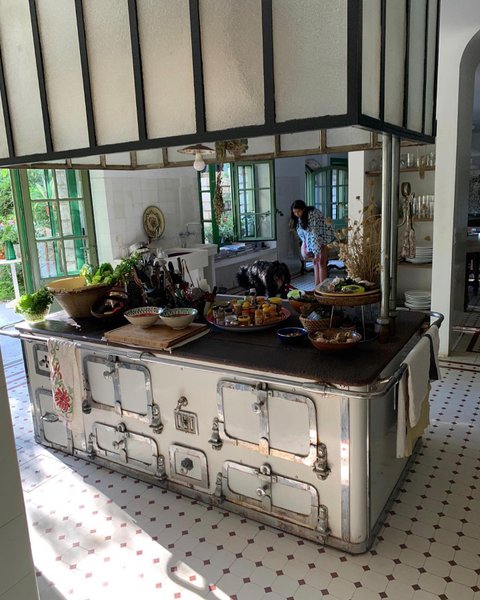 Thumbnail of cknwq-bawvs-c4a3fa428c7a44e8 0