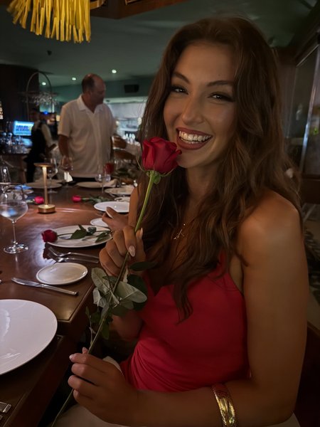 Thumbnail of p-dqulaihke2w-c4ed00b7dae74239 4