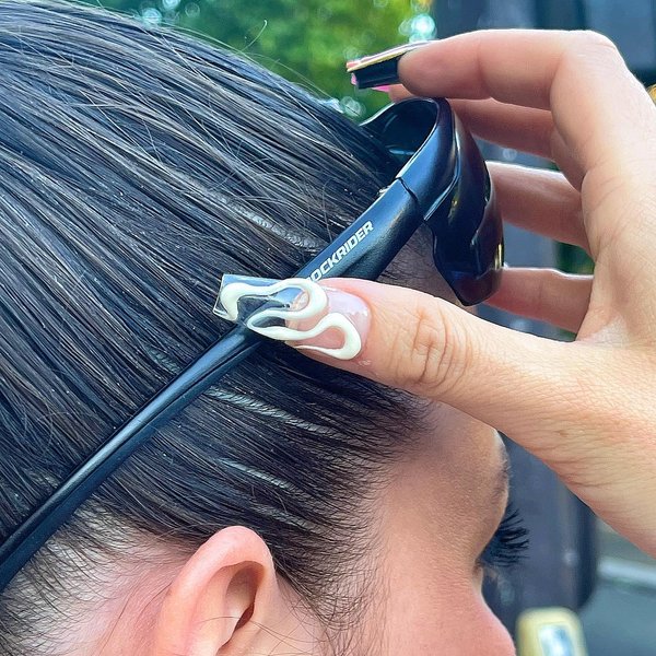 Thumbnail of ce-ni1msury-c521e1590e5e4f85 3