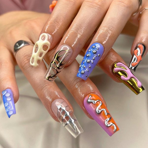 Thumbnail of ce-ni1msury-c521e1590e5e4f85 4