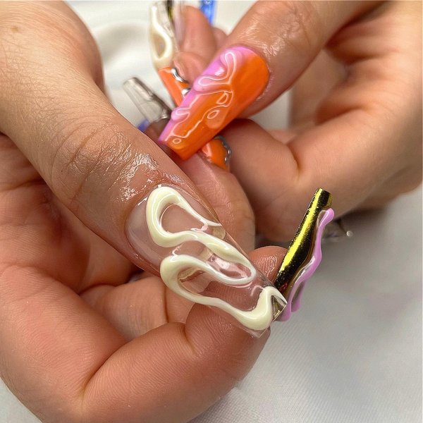 Thumbnail of ce-ni1msury-c521e1590e5e4f85 5