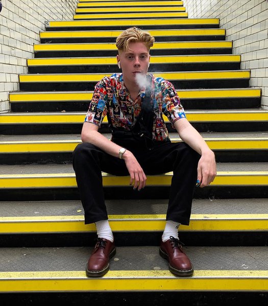 Thumbnail of p-bx98ojjb9vc-c62123274e554e14 0