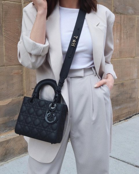 Thumbnail of p-cmh8m3sh6br-c831c5ca14c749c1 1