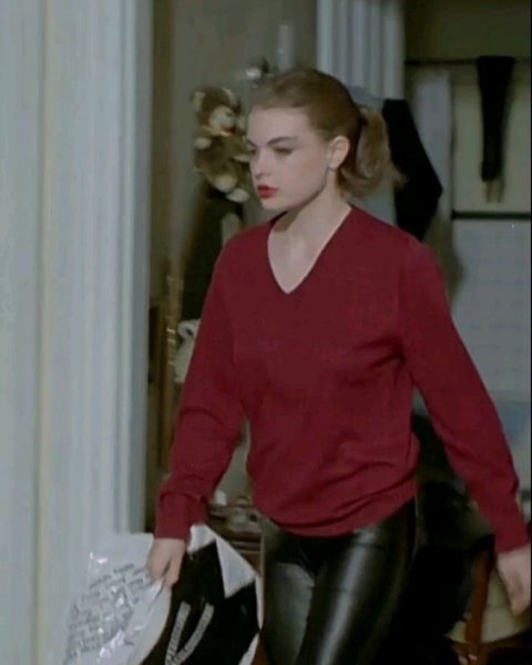 Thumbnail of p-cm4ef2dom13-c841d29951514344 3