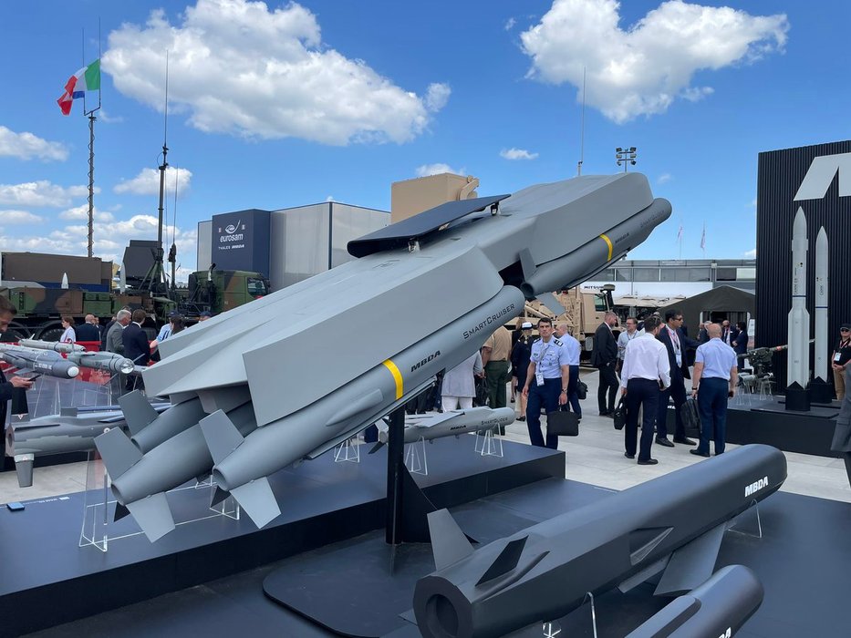 Thumbnail of www-x-com-vincentlamigeon-status-1934915260386832804-cb547722bb724438