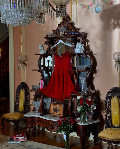 Thumbnail of p-de0tvjtg9ls-cbcb42ae48454b36 0