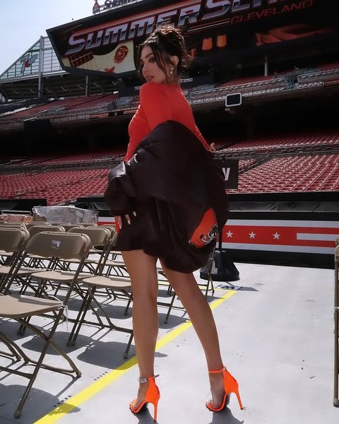 Thumbnail of c-outg3xzvt-cbffbf27a0b141a1 5