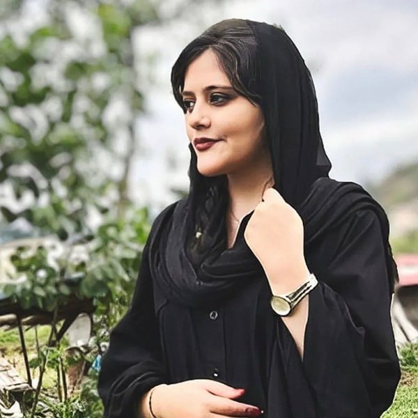 Thumbnail of p-cw5sn4vuaeh-cd38f785c86d49ab 1