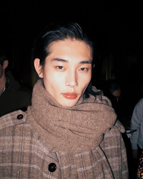 Thumbnail of p-dgeewiwjgzi-cd3de3e3ddcb40da 15