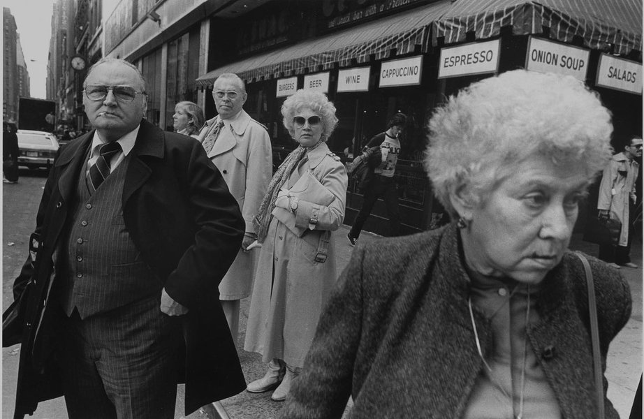 Thumbnail of cmg-qqmotay-cd8572f2e9994460 4