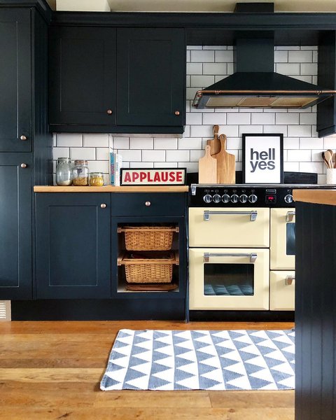 Thumbnail of p-buedismf8cg-cdfe1d9cc0f54b30 0