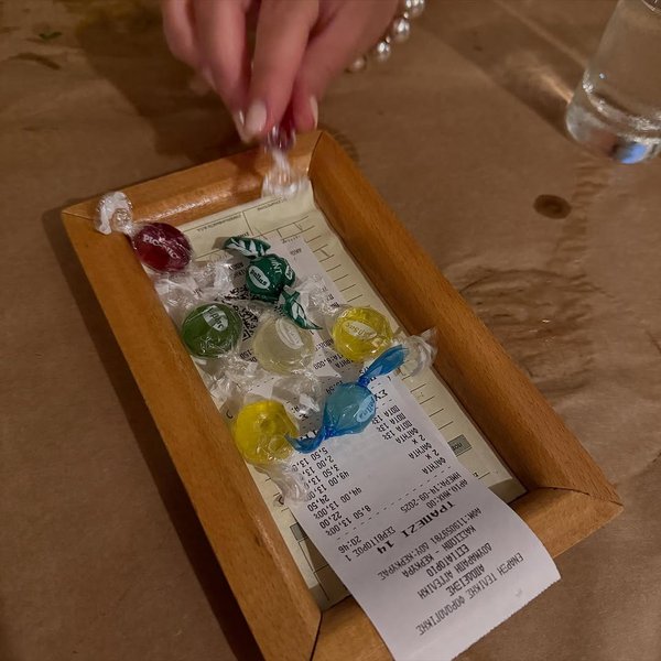 Thumbnail of www-instagram-com-p-dos-glvjknt-img-index-1 1