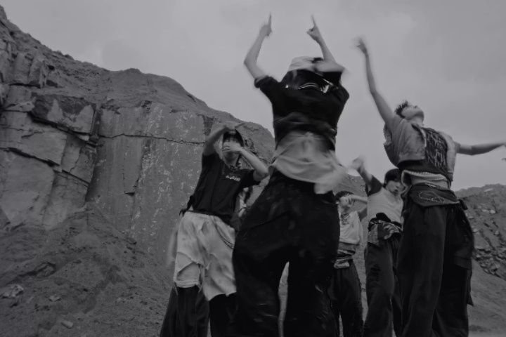 Thumbnail of p-dmzxdbttdlj-cf33793aa44d4d2a 1